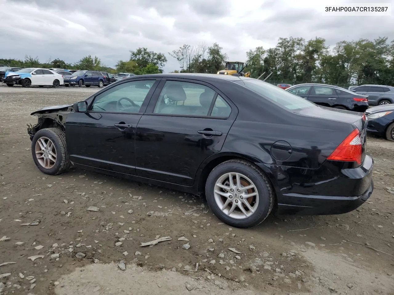 2012 Ford Fusion S VIN: 3FAHP0GA7CR135287 Lot: 70757384