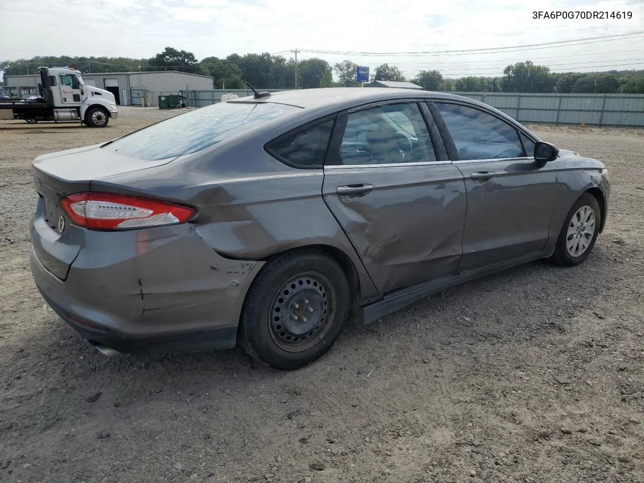 2013 Ford Fusion S VIN: 3FA6P0G70DR214619 Lot: 70616714