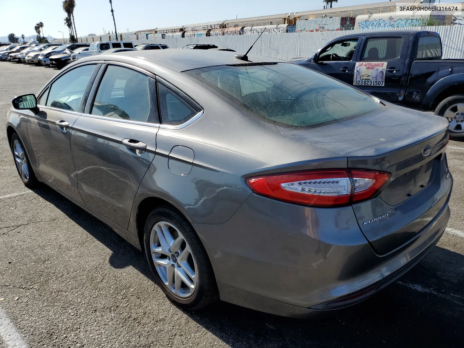 3FA6P0HD6ER316674 2014 Ford Fusion Se