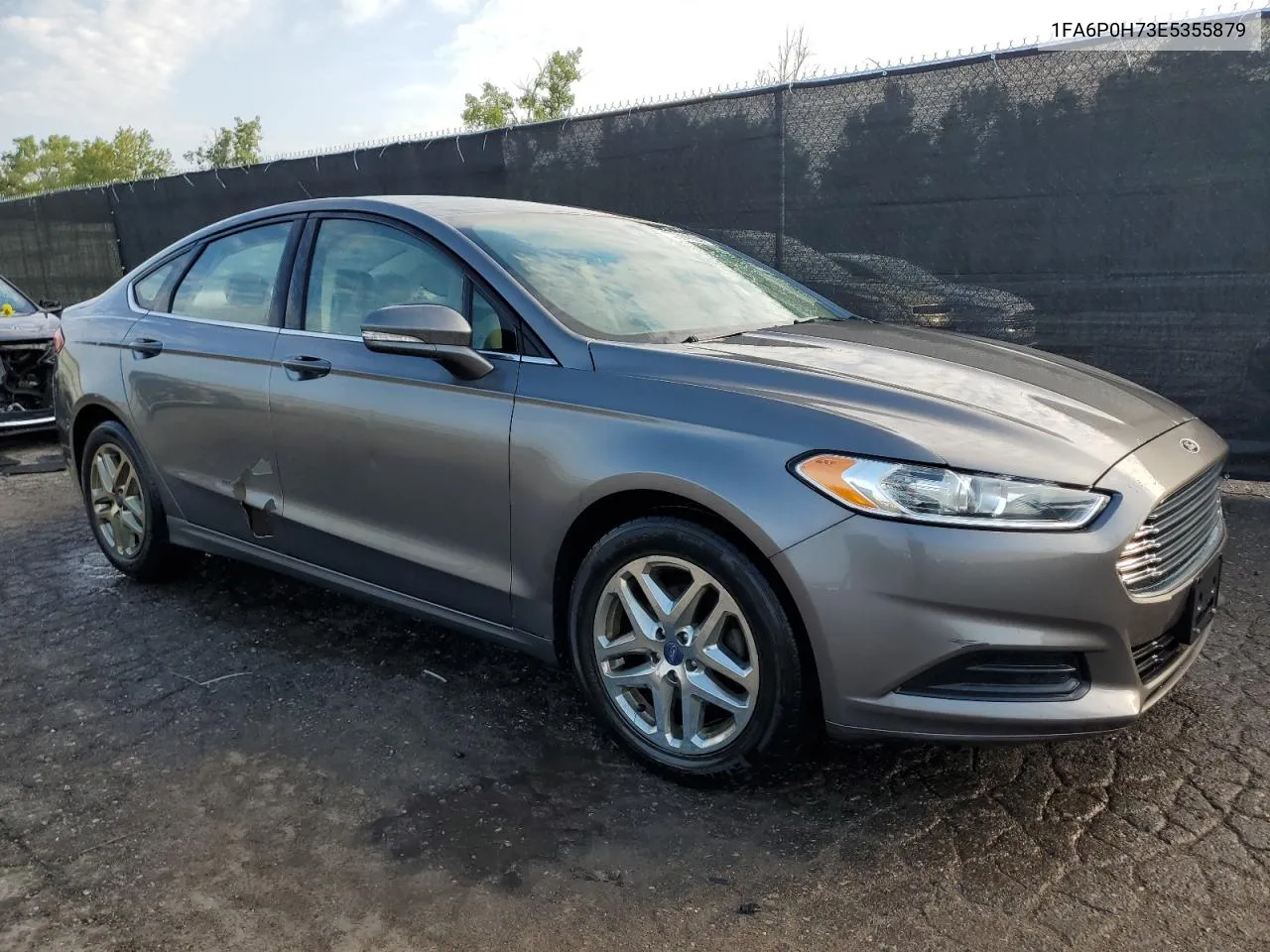 1FA6P0H73E5355879 2014 Ford Fusion Se