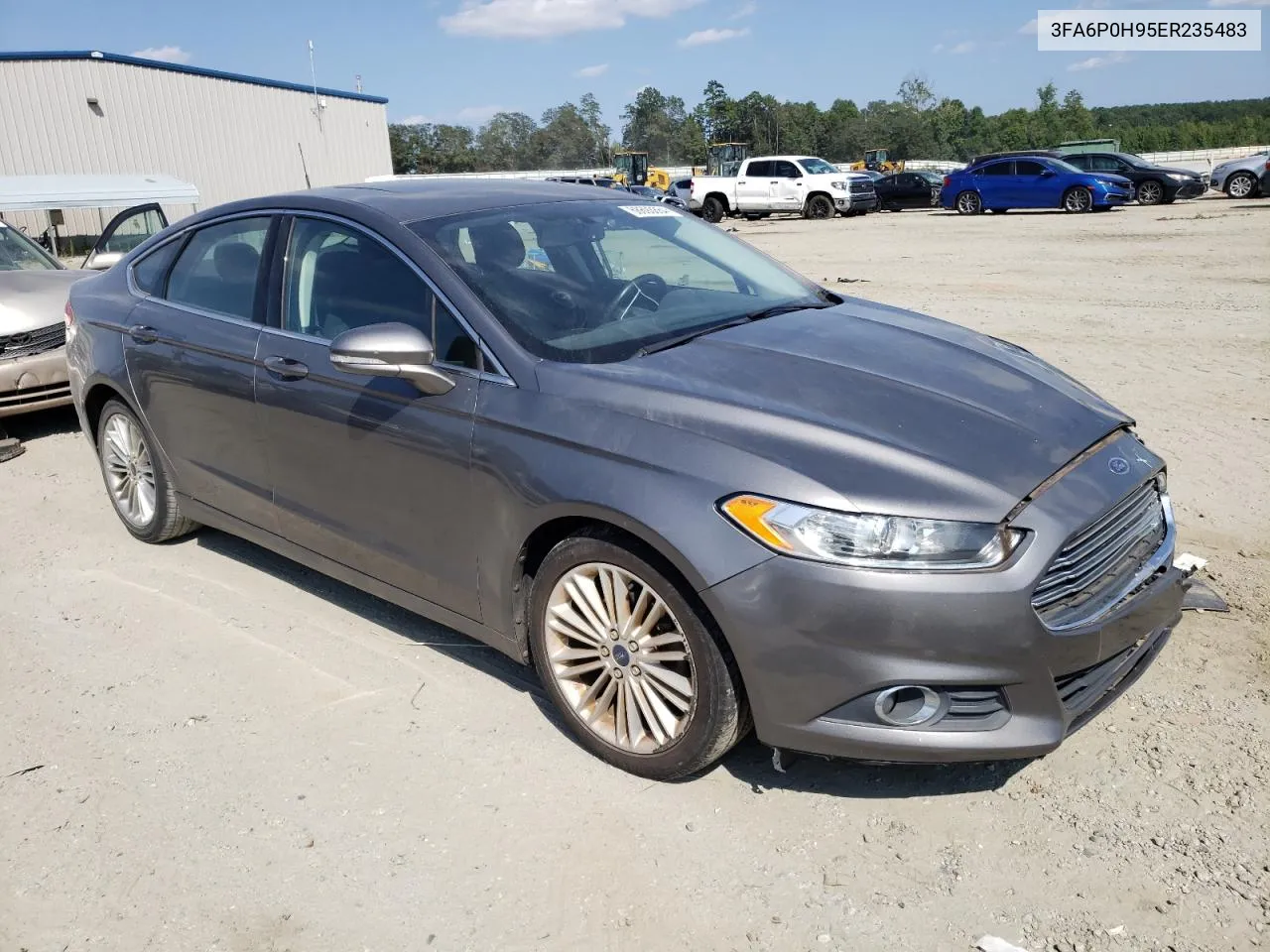 3FA6P0H95ER235483 2014 Ford Fusion Se