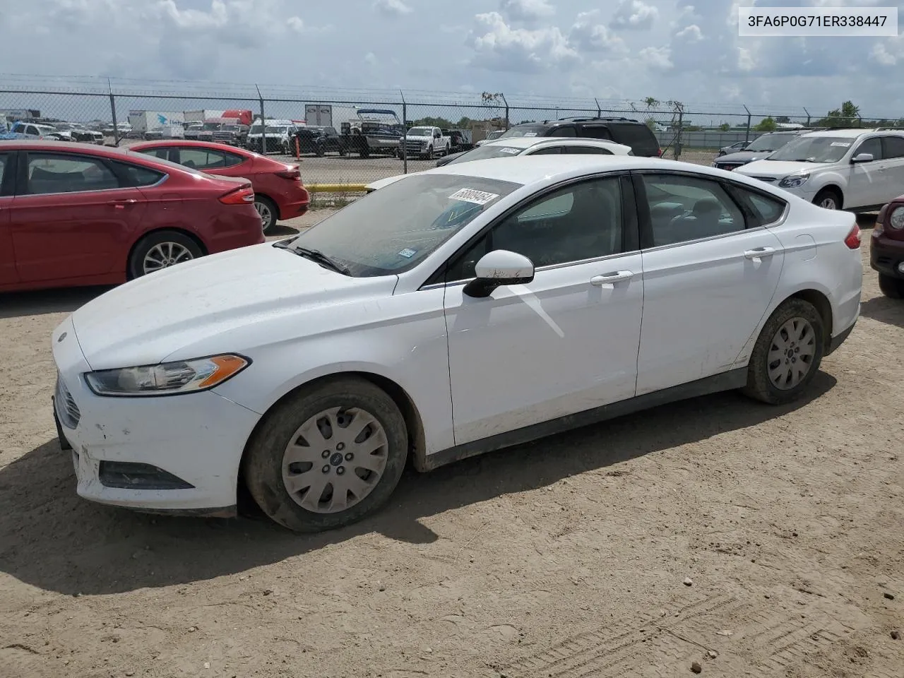 2014 Ford Fusion S VIN: 3FA6P0G71ER338447 Lot: 68809464