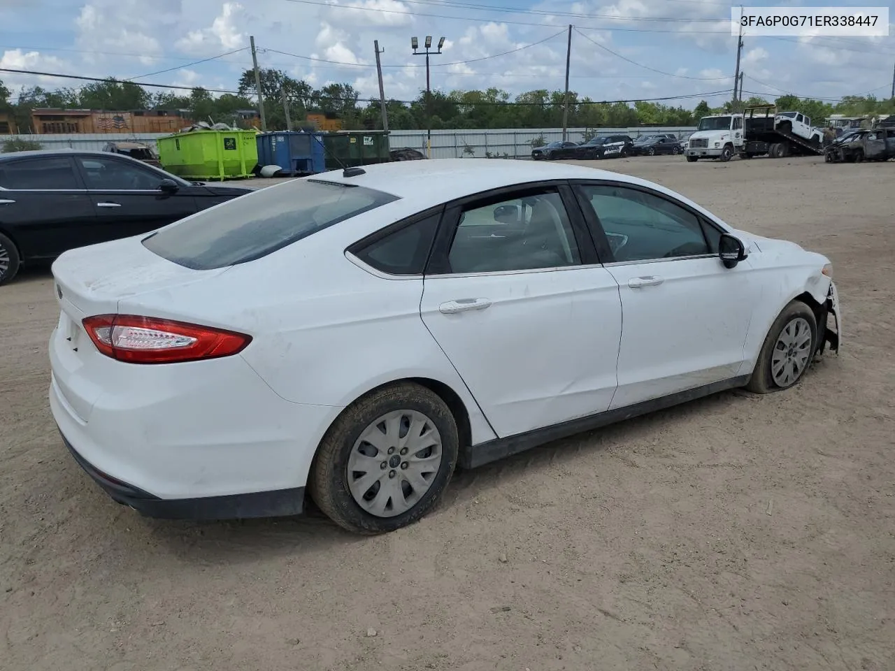 2014 Ford Fusion S VIN: 3FA6P0G71ER338447 Lot: 68809464