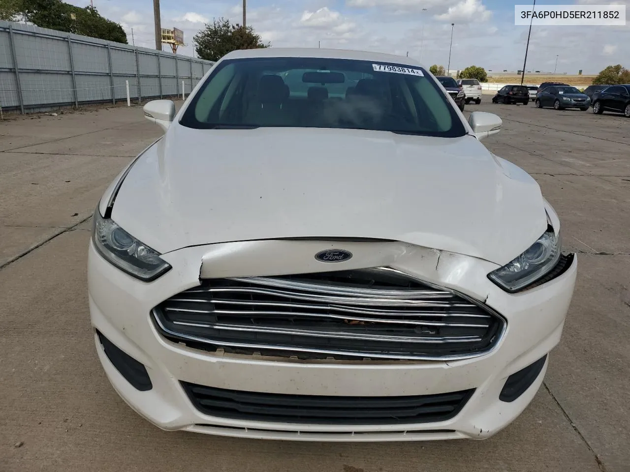 3FA6P0HD5ER211852 2014 Ford Fusion Se