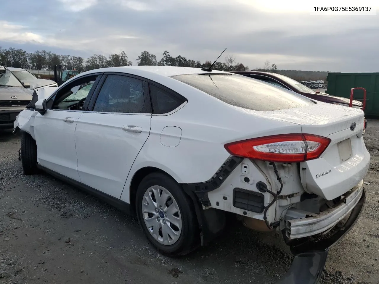 2014 Ford Fusion S VIN: 1FA6P0G75E5369137 Lot: 79830374