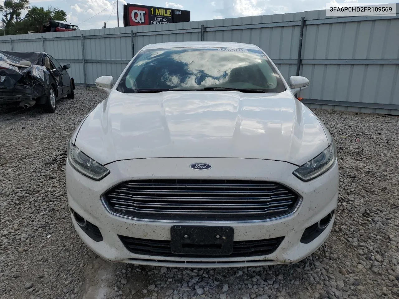 3FA6P0HD2FR109569 2015 Ford Fusion Se