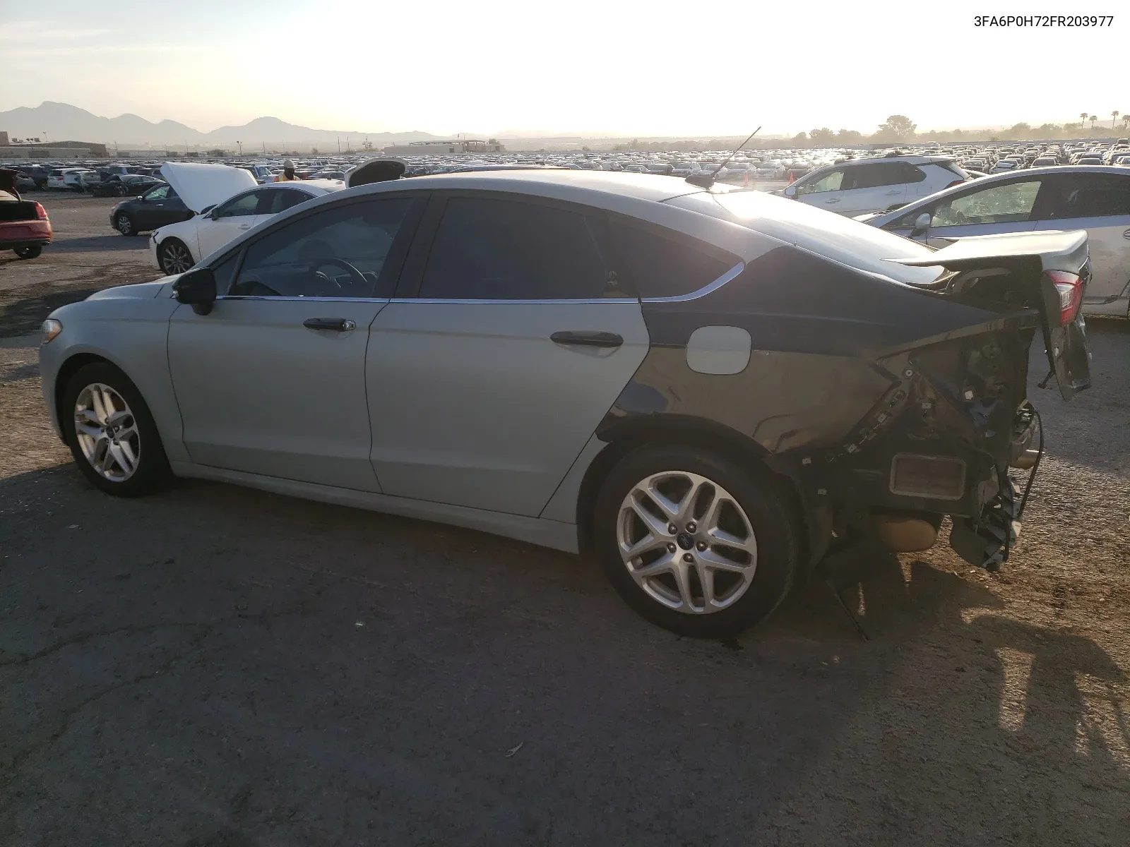 3FA6P0H72FR203977 2015 Ford Fusion Se