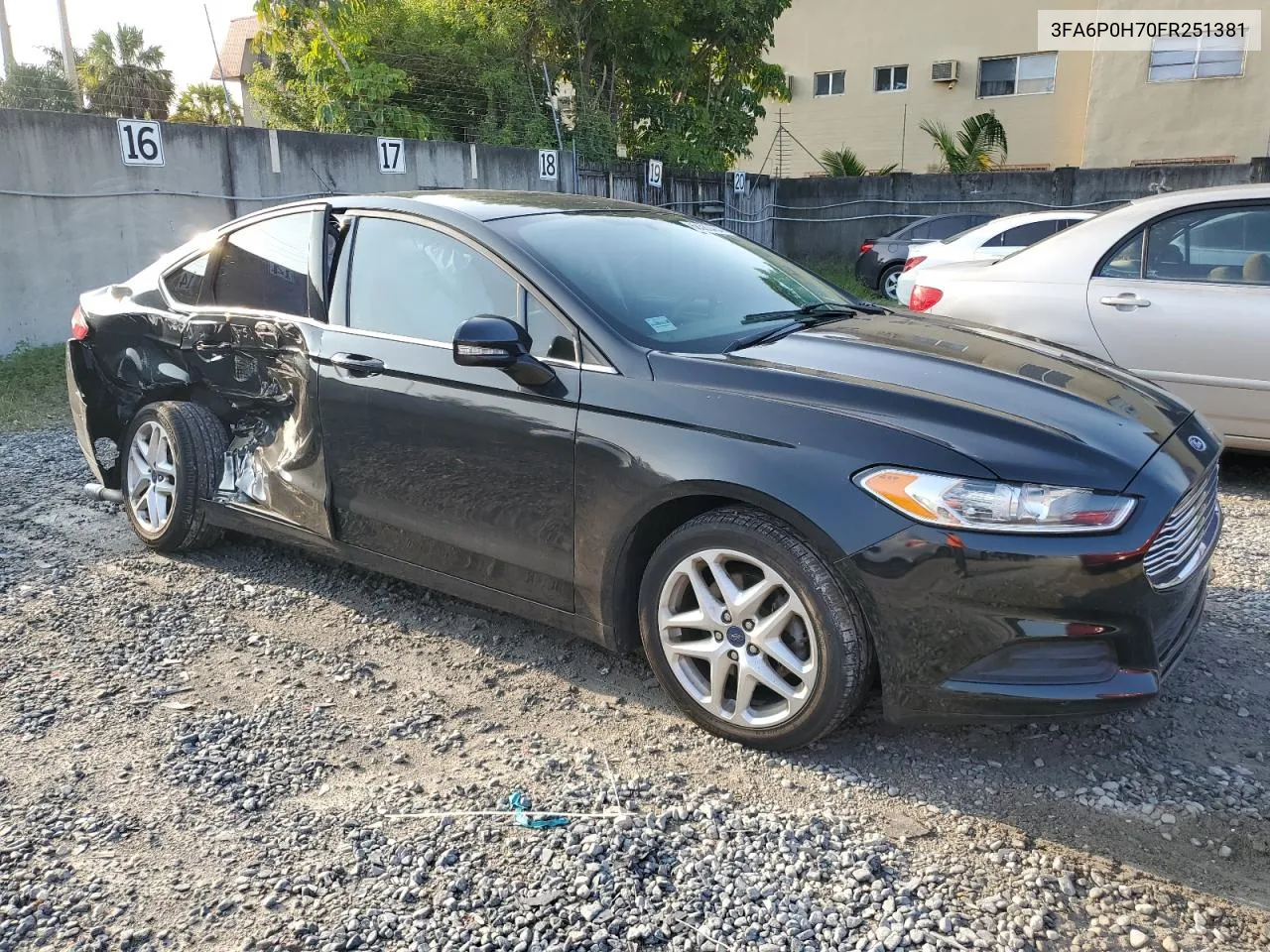 2015 Ford Fusion Se VIN: 3FA6P0H70FR251381 Lot: 68383404