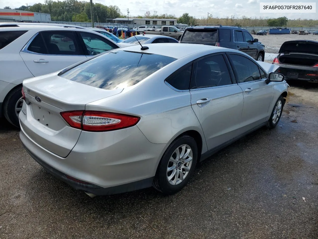 2015 Ford Fusion S VIN: 3FA6P0G70FR287640 Lot: 69222903