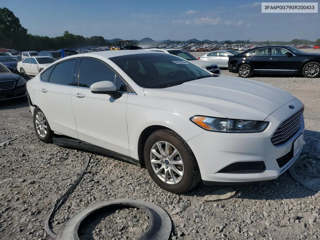 2016 Ford Fusion S VIN: 3FA6P0G79GR200433 Lot: 58532204