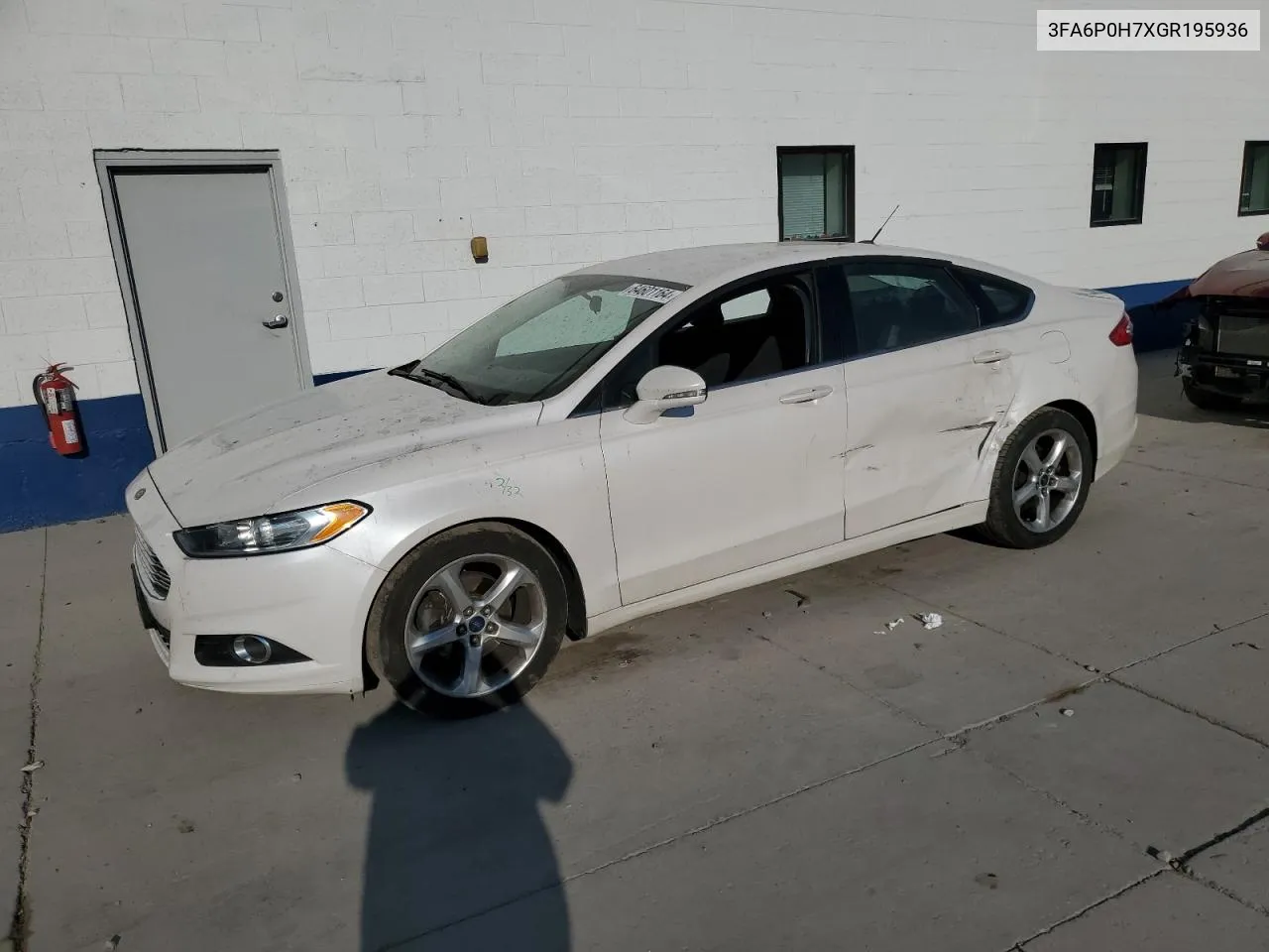 3FA6P0H7XGR195936 2016 Ford Fusion Se