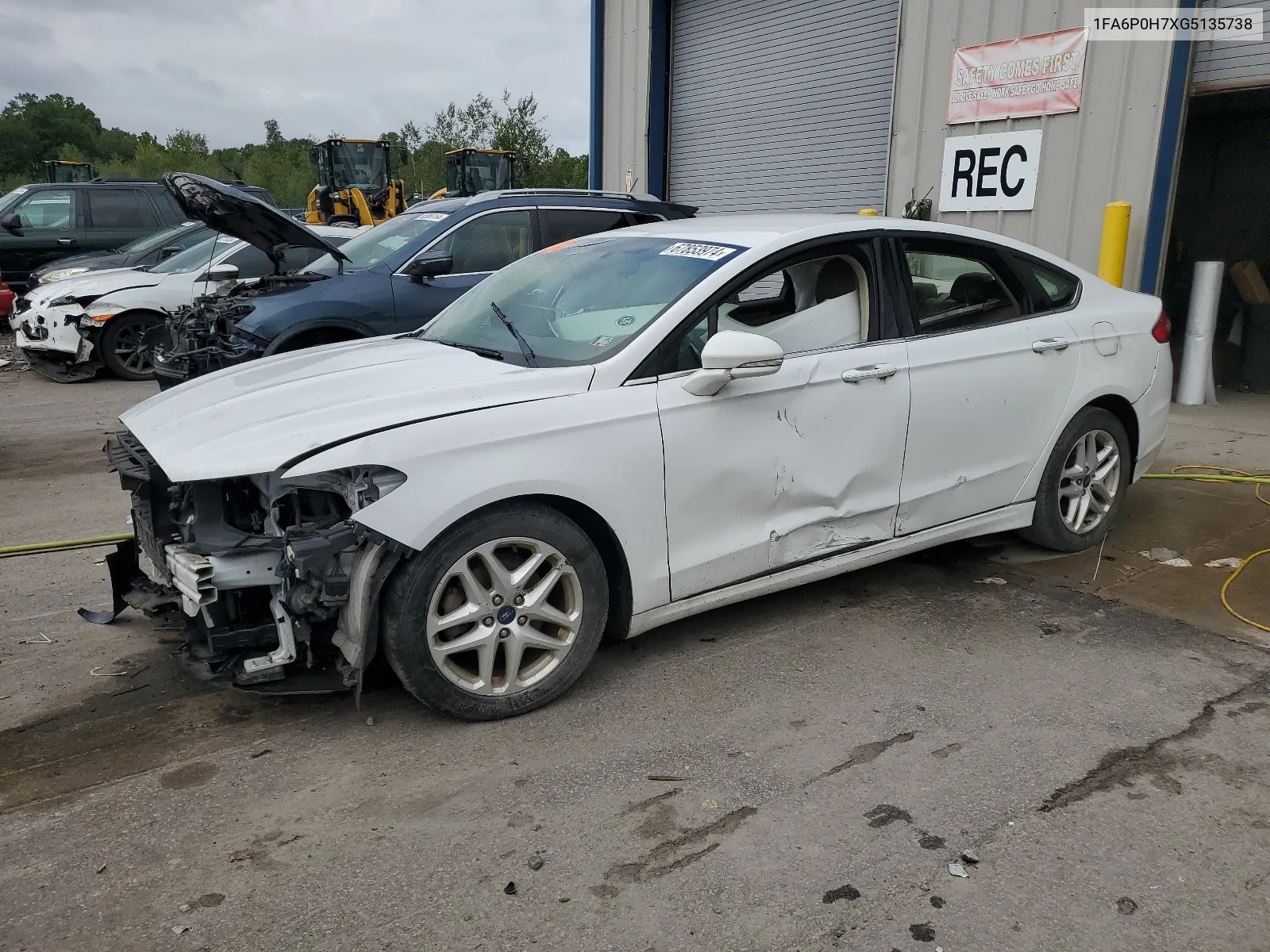 1FA6P0H7XG5135738 2016 Ford Fusion Se