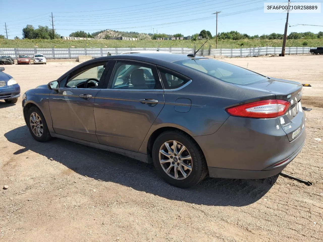 2016 Ford Fusion S VIN: 3FA6P0G71GR258889 Lot: 68993814