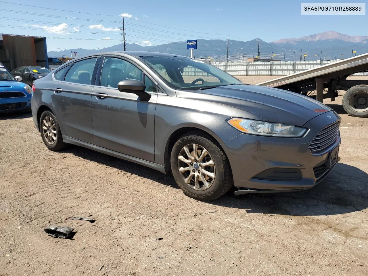 2016 Ford Fusion S VIN: 3FA6P0G71GR258889 Lot: 68993814