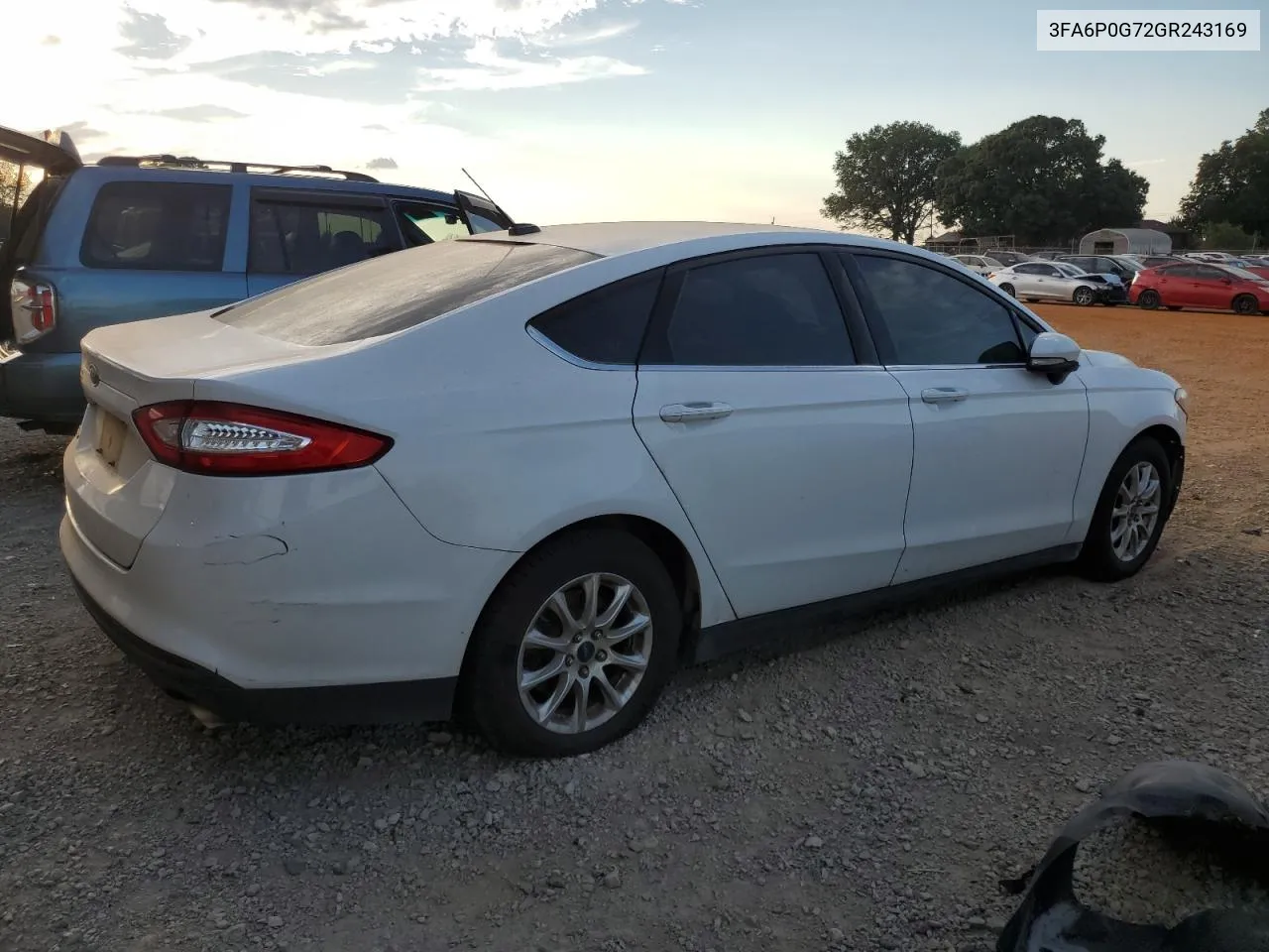 2016 Ford Fusion S VIN: 3FA6P0G72GR243169 Lot: 69954074