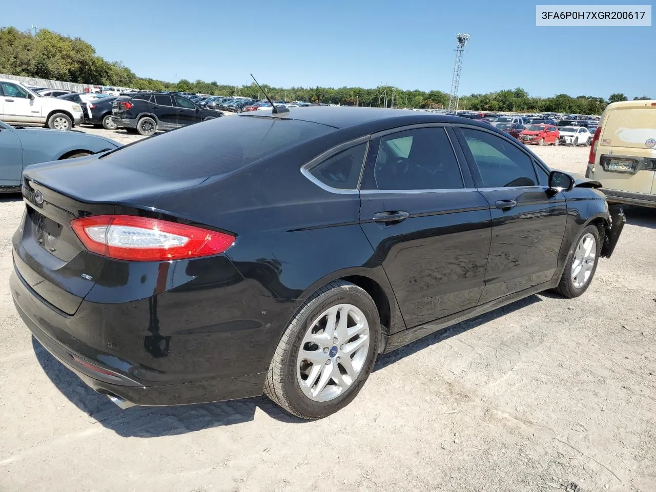 2016 Ford Fusion Se VIN: 3FA6P0H7XGR200617 Lot: 71633444