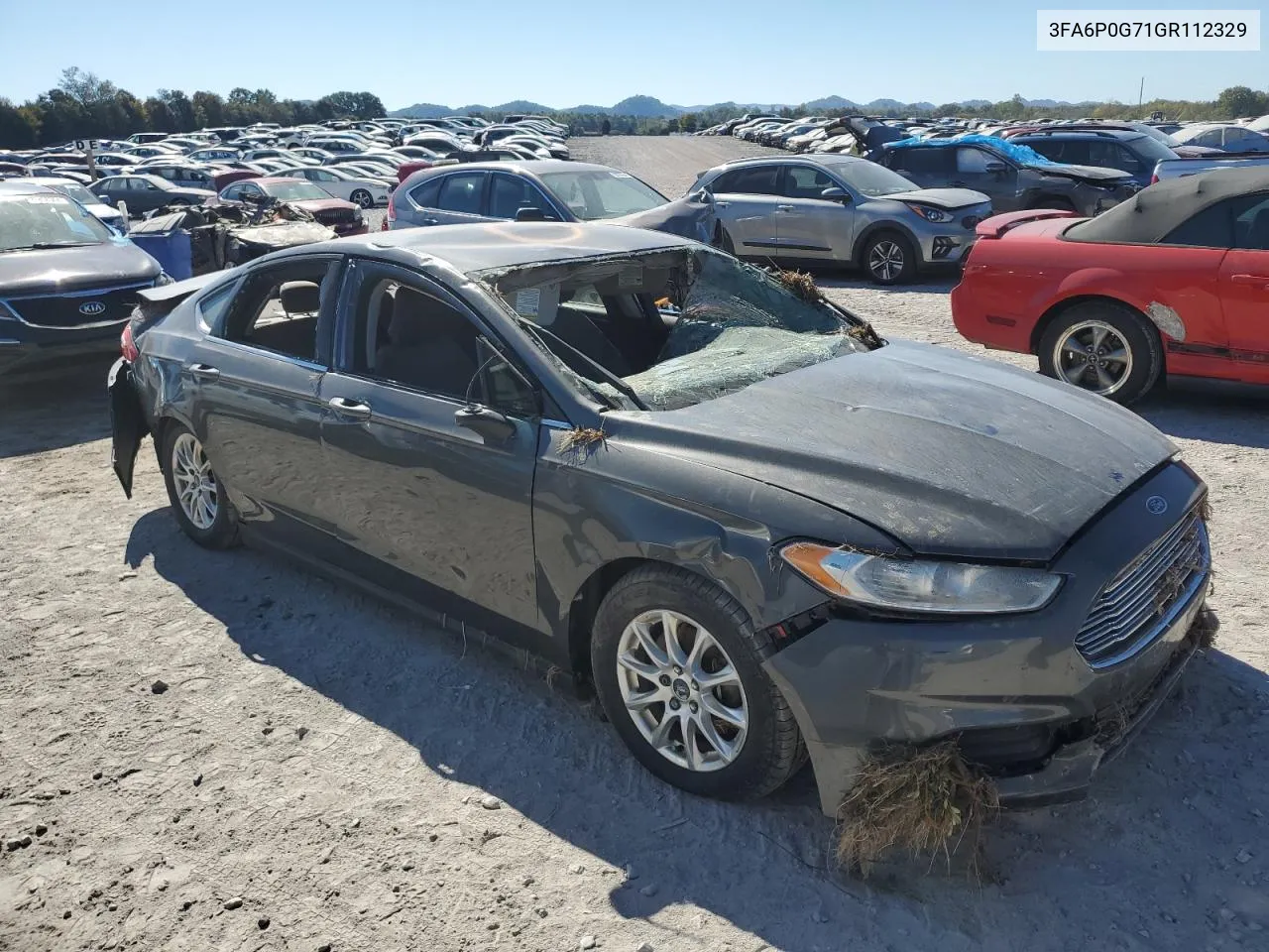 2016 Ford Fusion S VIN: 3FA6P0G71GR112329 Lot: 76249404