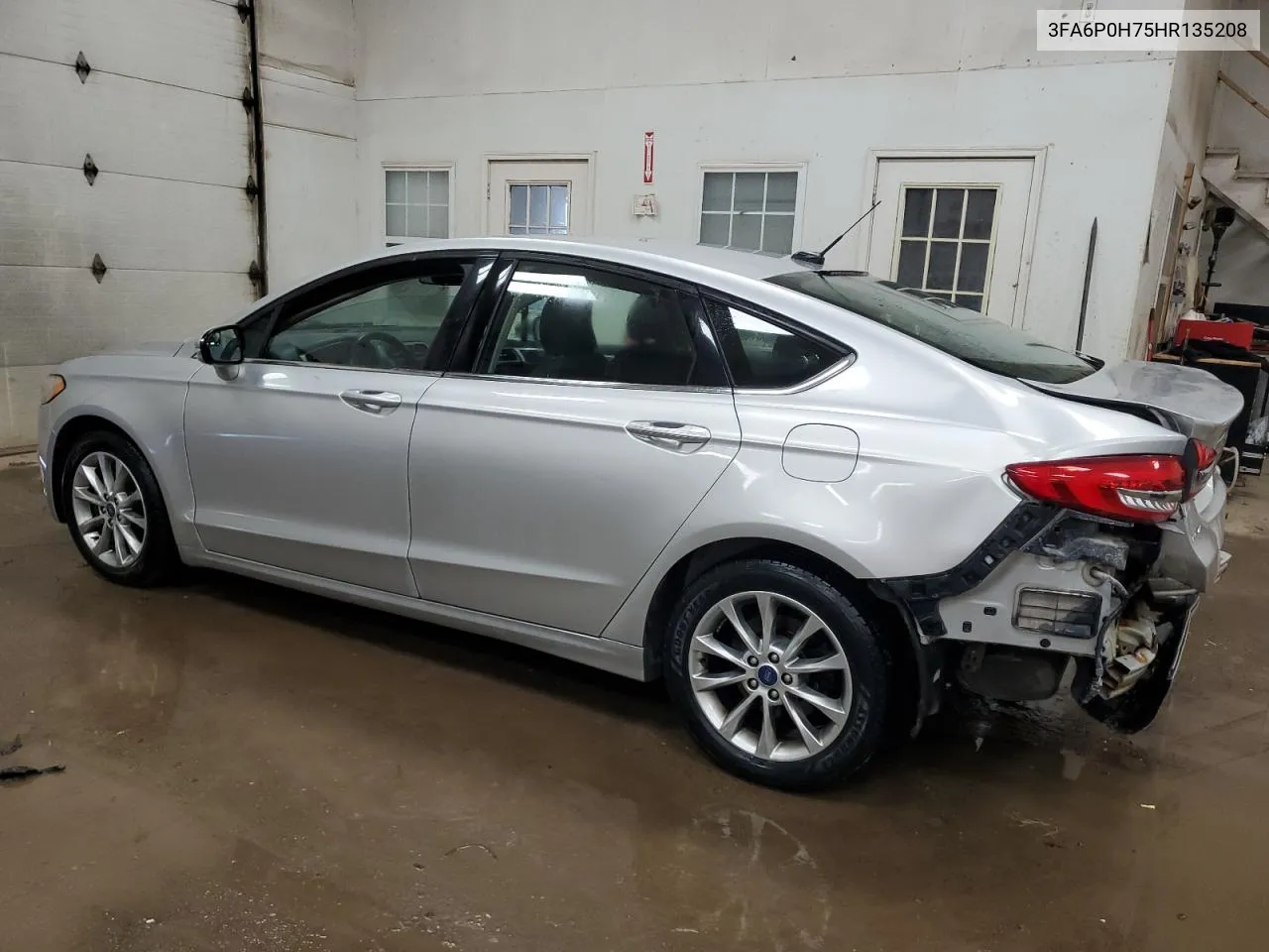 3FA6P0H75HR135208 2017 Ford Fusion Se