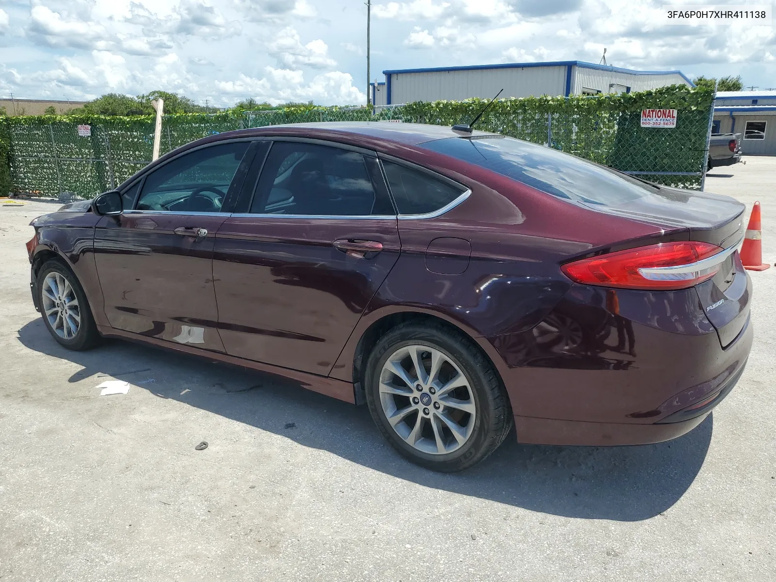 2017 Ford Fusion Se VIN: 3FA6P0H7XHR411138 Lot: 63895894