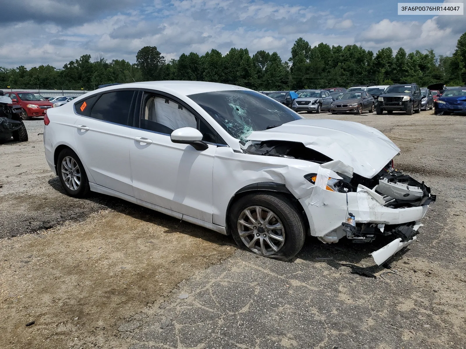 2017 Ford Fusion S VIN: 3FA6P0G76HR144047 Lot: 64087524