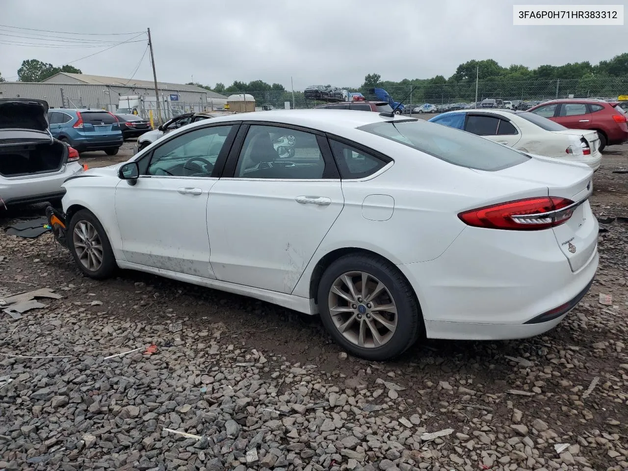 3FA6P0H71HR383312 2017 Ford Fusion Se