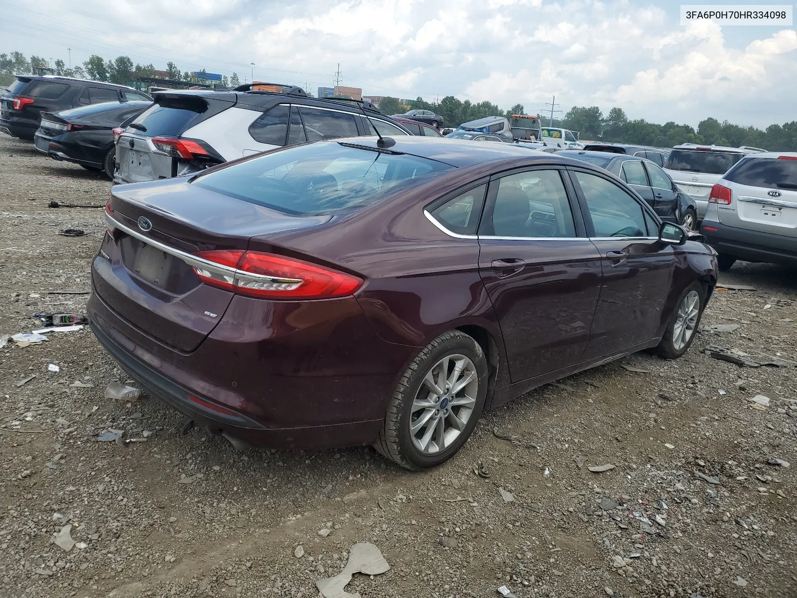 3FA6P0H70HR334098 2017 Ford Fusion Se