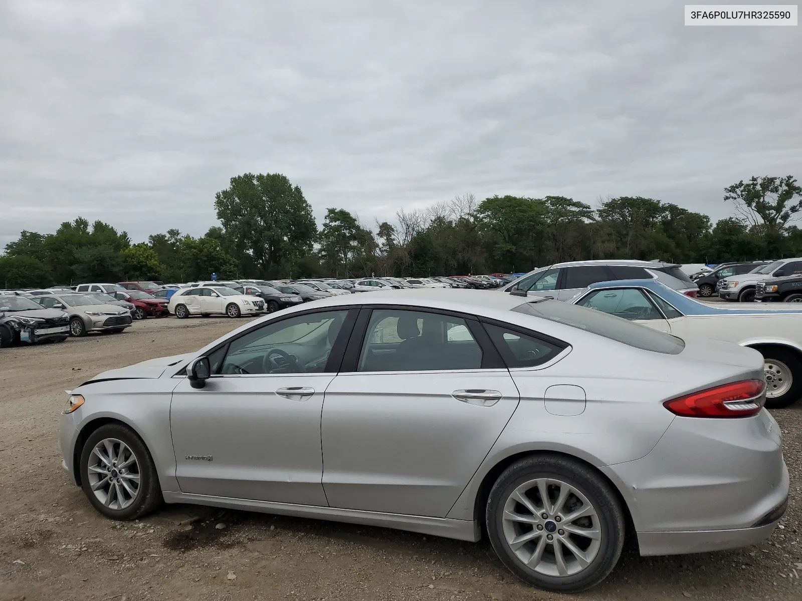 2017 Ford Fusion Se Hybrid VIN: 3FA6P0LU7HR325590 Lot: 66175974