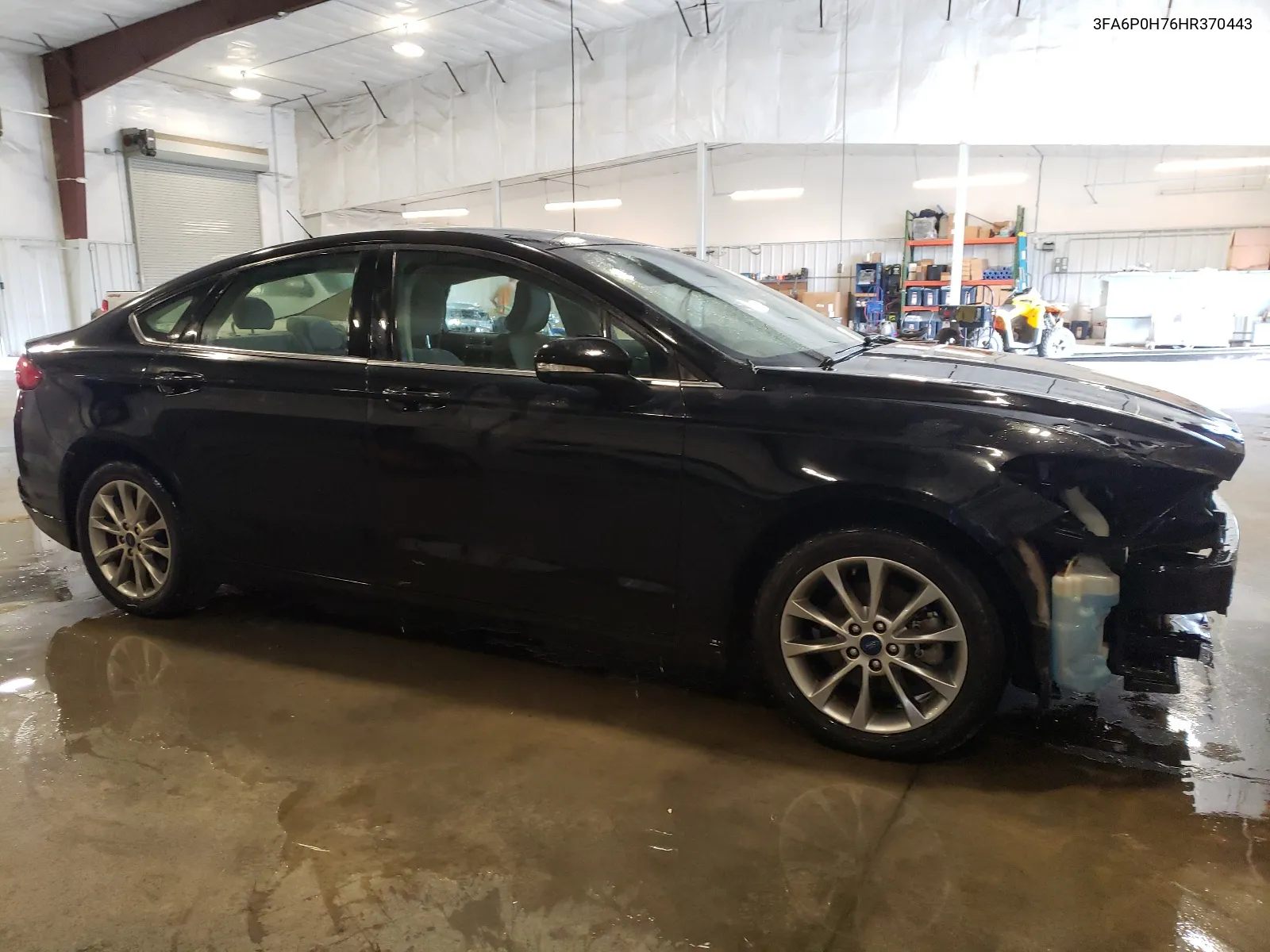 3FA6P0H76HR370443 2017 Ford Fusion Se