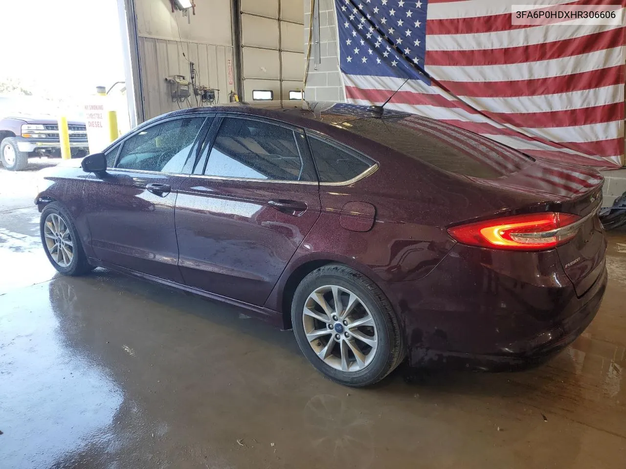 3FA6P0HDXHR306606 2017 Ford Fusion Se