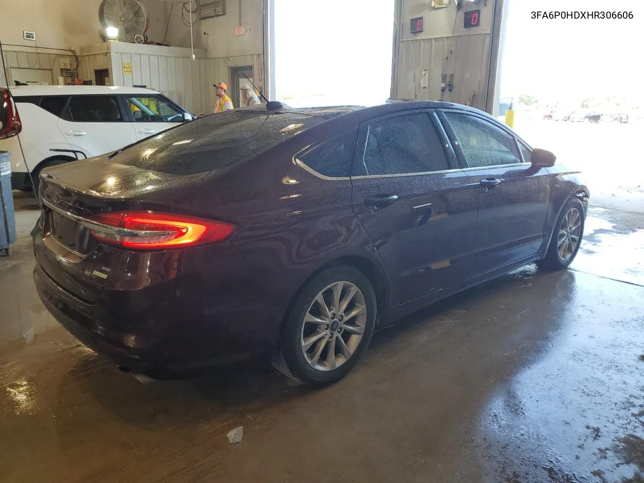 2017 Ford Fusion Se VIN: 3FA6P0HDXHR306606 Lot: 68812494