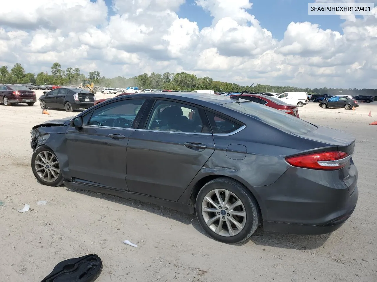 2017 Ford Fusion Se VIN: 3FA6P0HDXHR129491 Lot: 76096404