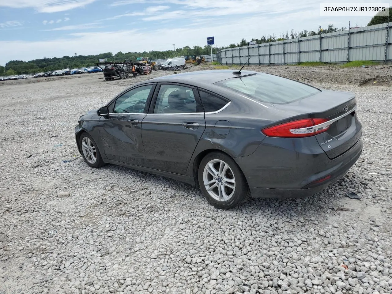 2018 Ford Fusion Se VIN: 3FA6P0H7XJR123805 Lot: 57149994