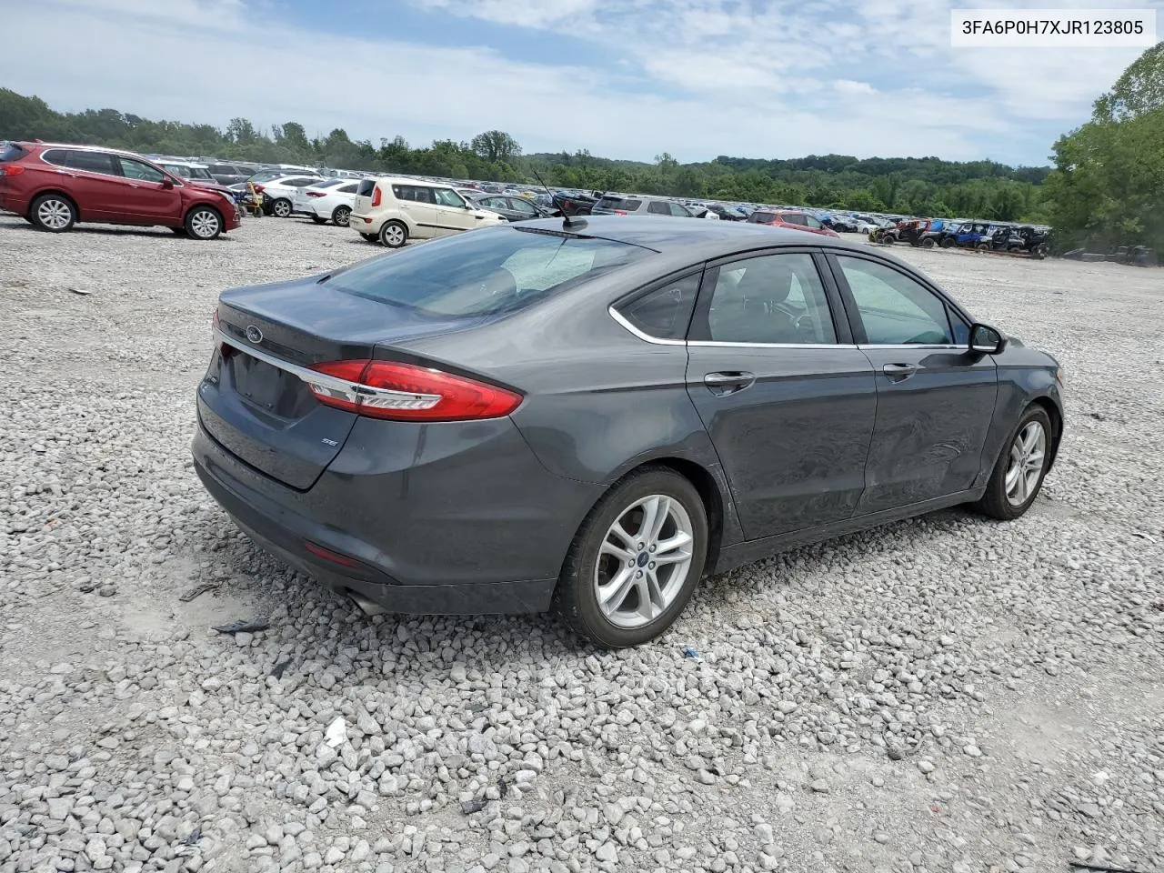 2018 Ford Fusion Se VIN: 3FA6P0H7XJR123805 Lot: 57149994