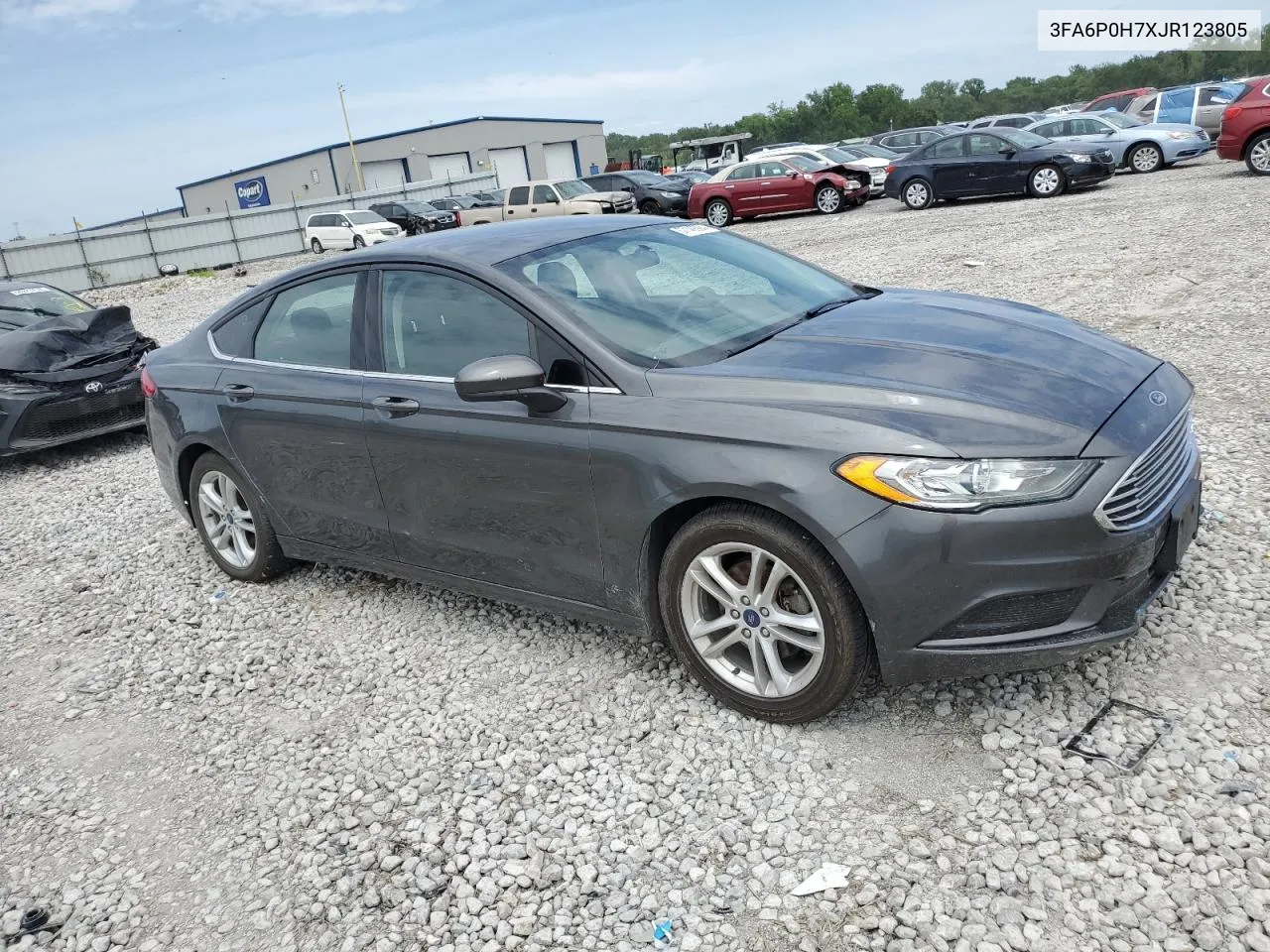 2018 Ford Fusion Se VIN: 3FA6P0H7XJR123805 Lot: 57149994