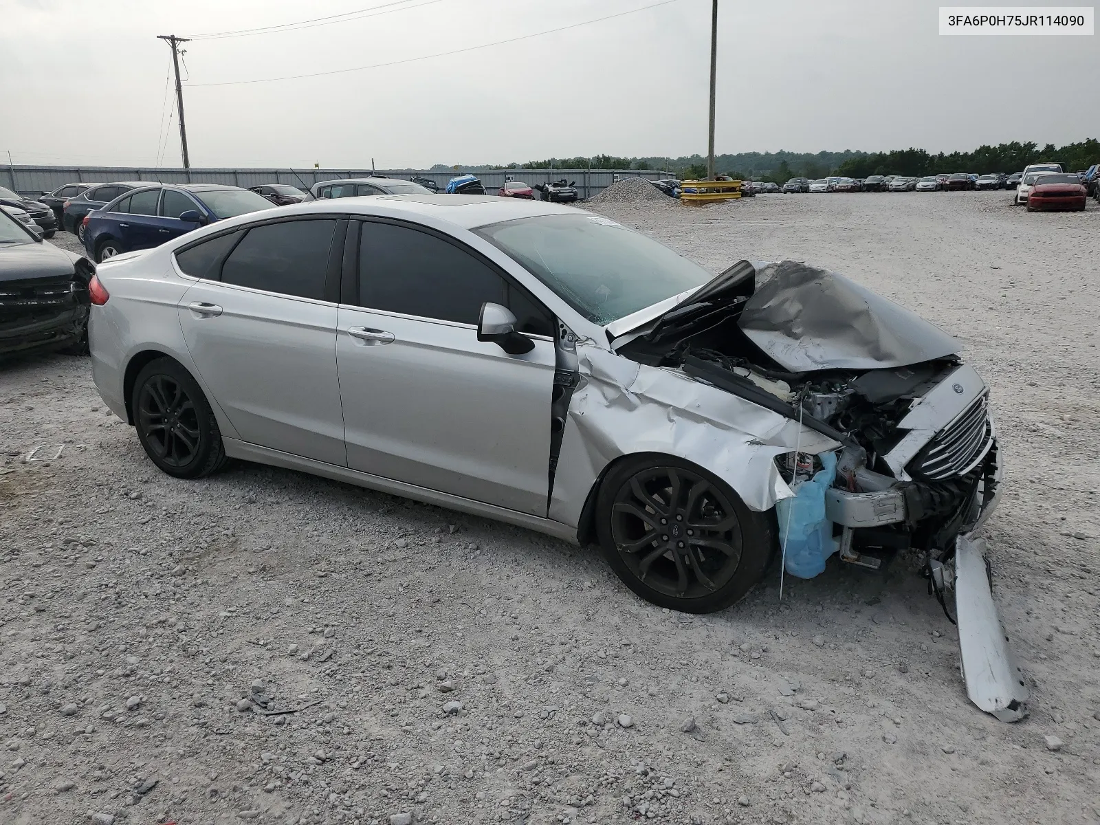 3FA6P0H75JR114090 2018 Ford Fusion Se