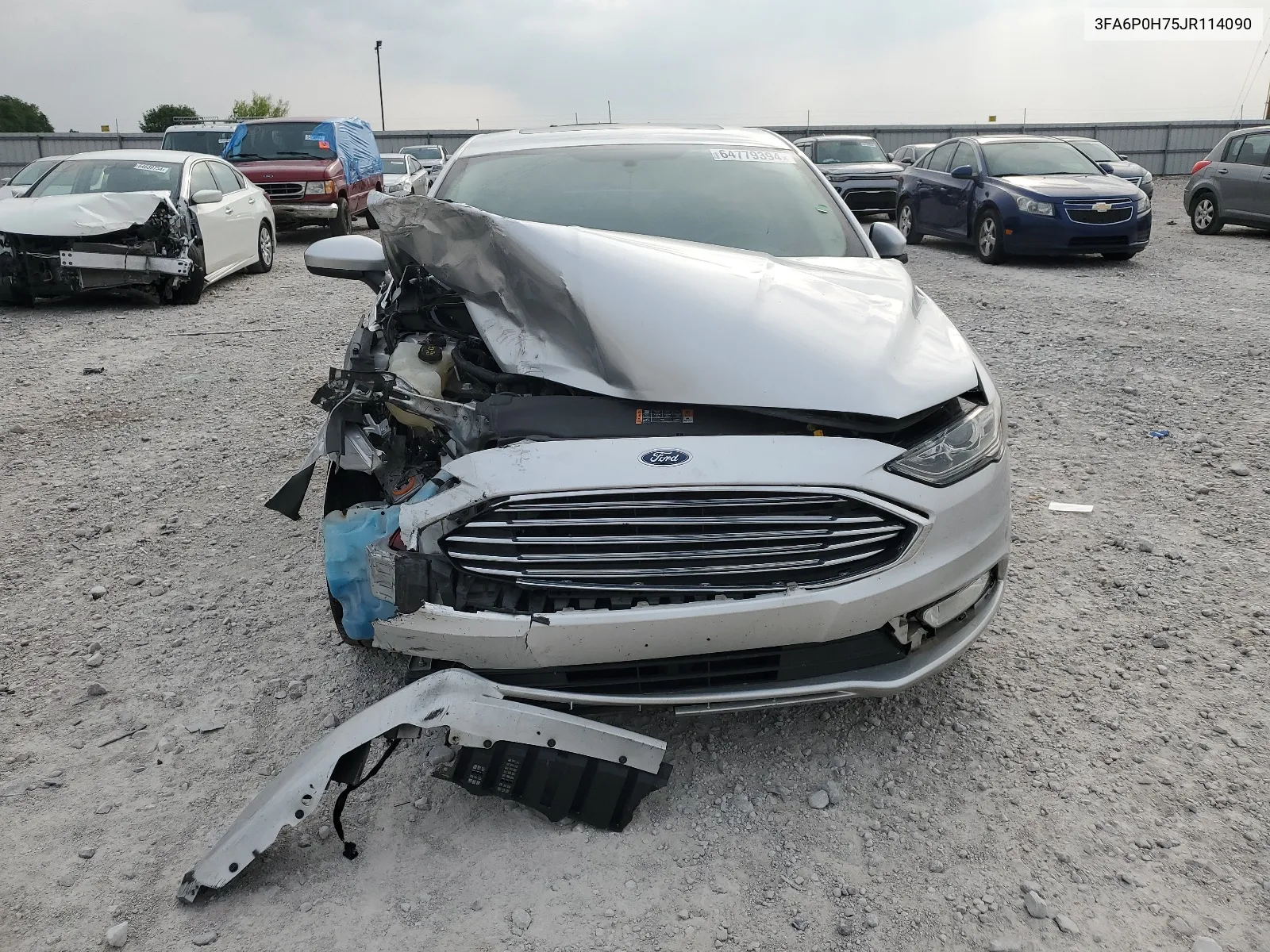 3FA6P0H75JR114090 2018 Ford Fusion Se