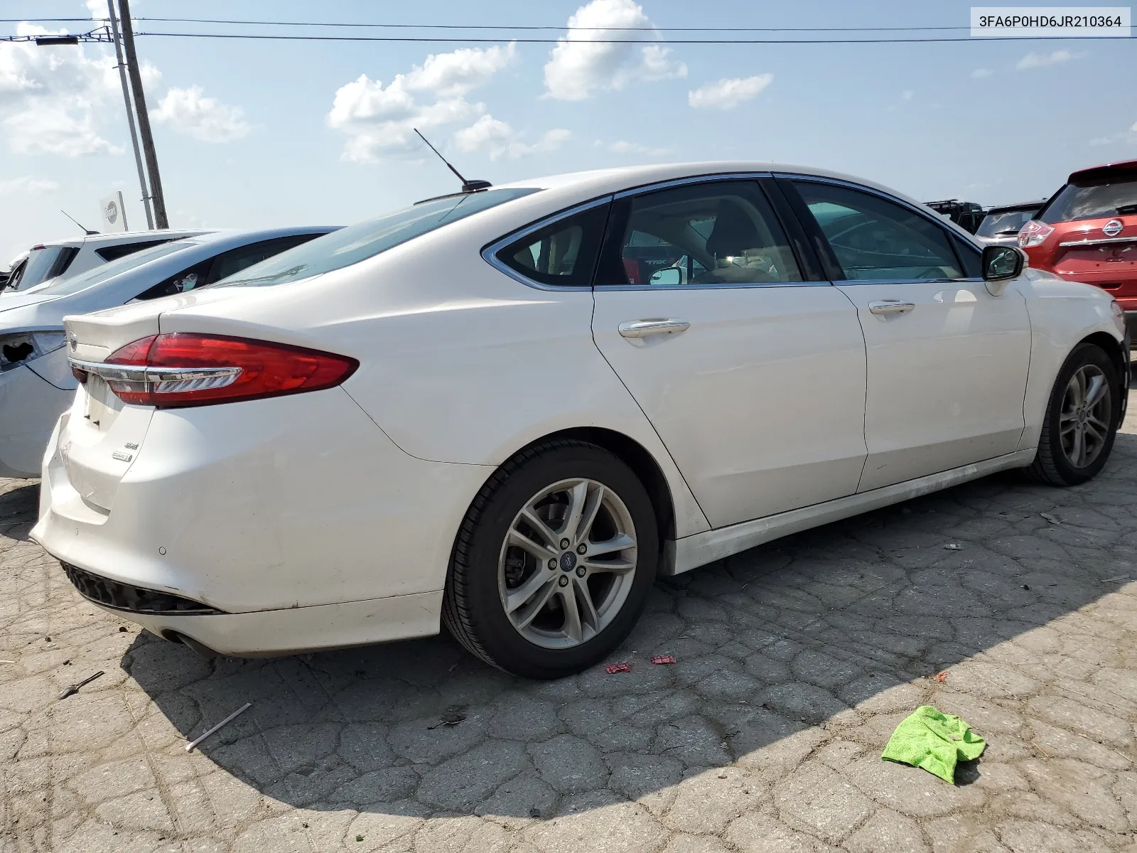 3FA6P0HD6JR210364 2018 Ford Fusion Se