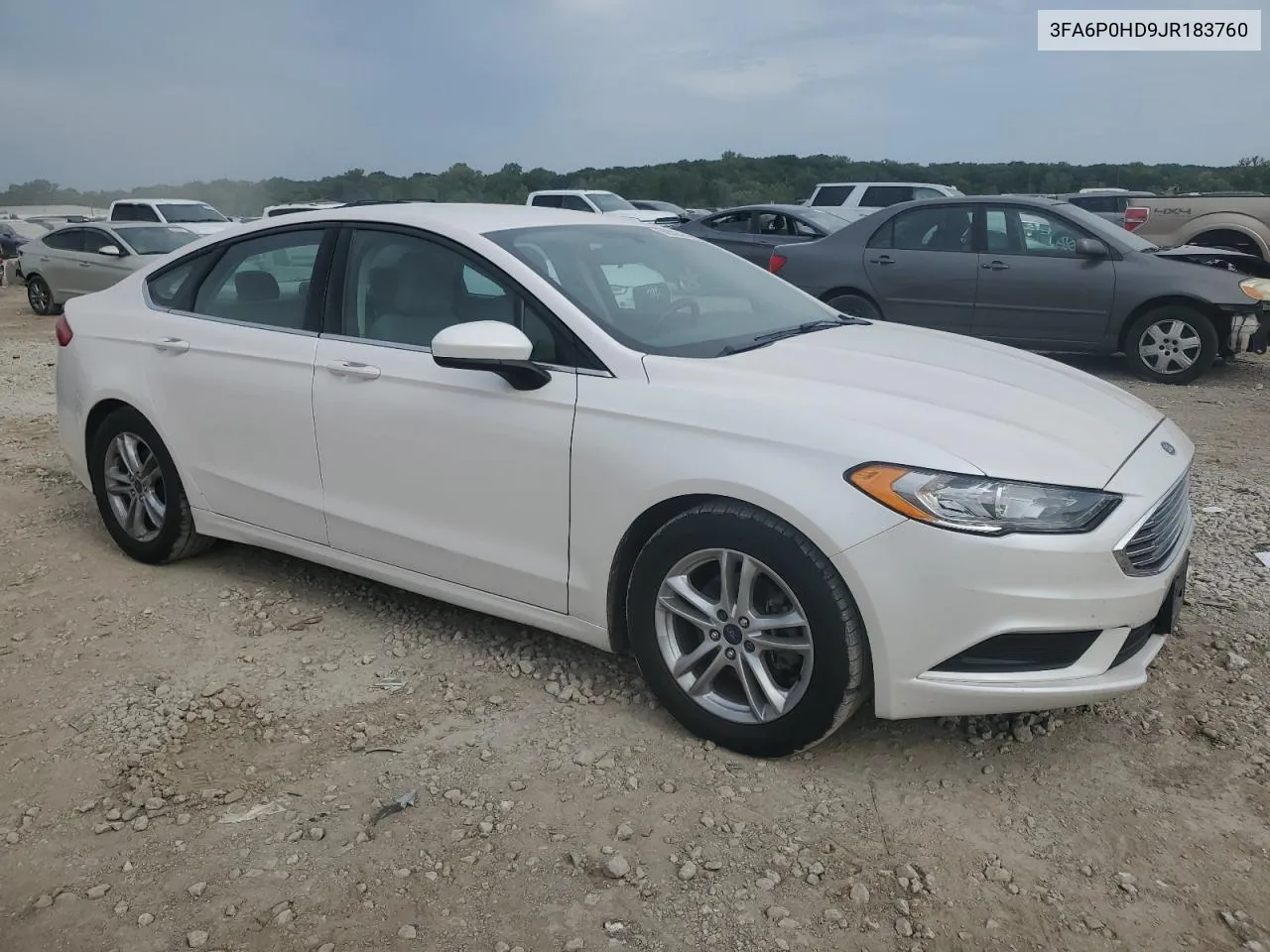 3FA6P0HD9JR183760 2018 Ford Fusion Se