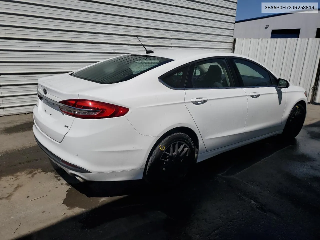 3FA6P0H72JR253819 2018 Ford Fusion Se