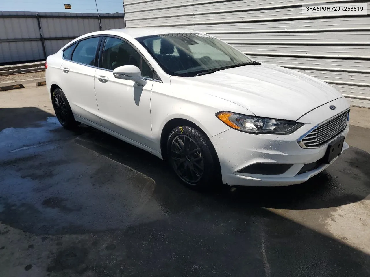 3FA6P0H72JR253819 2018 Ford Fusion Se