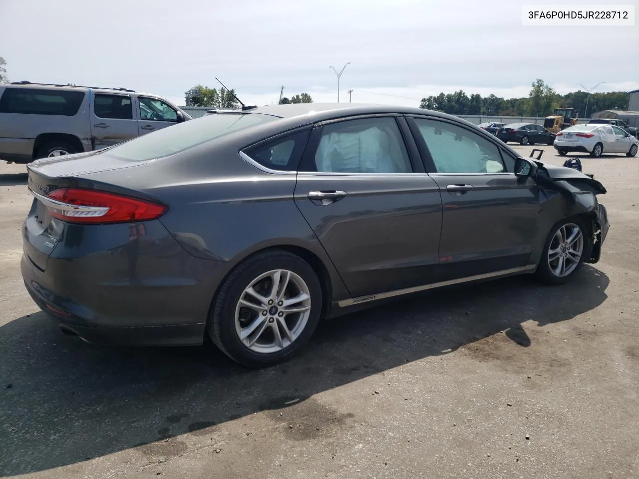 3FA6P0HD5JR228712 2018 Ford Fusion Se