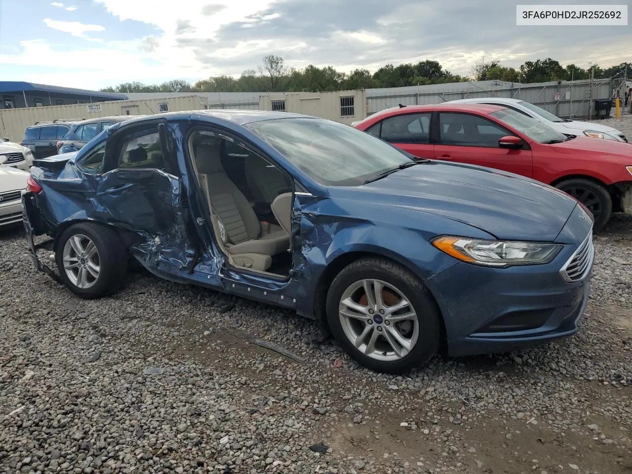 3FA6P0HD2JR252692 2018 Ford Fusion Se