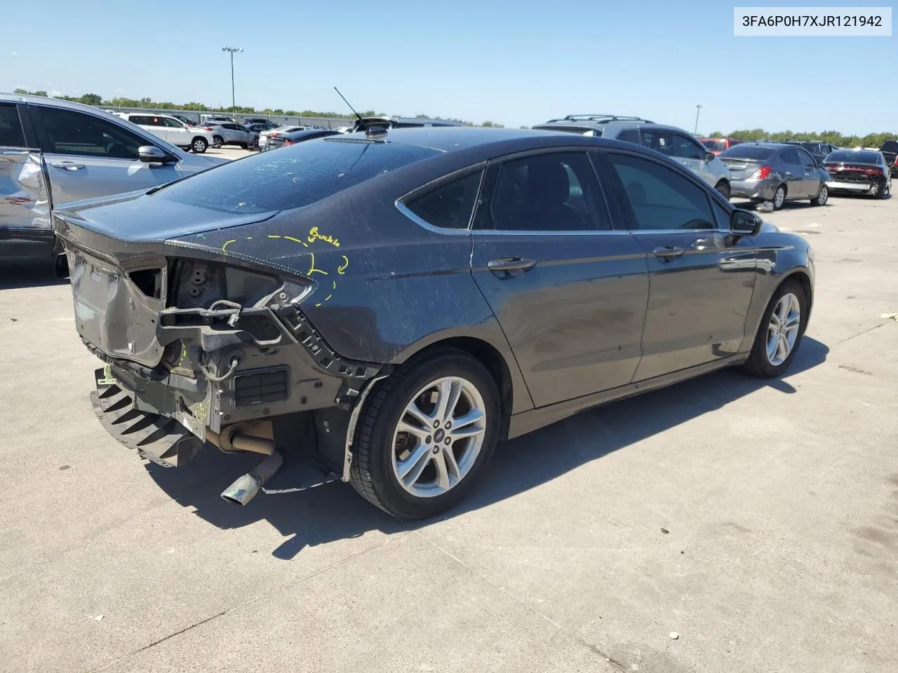 3FA6P0H7XJR121942 2018 Ford Fusion Se