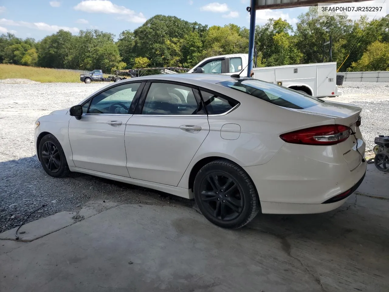 3FA6P0HD7JR252297 2018 Ford Fusion Se