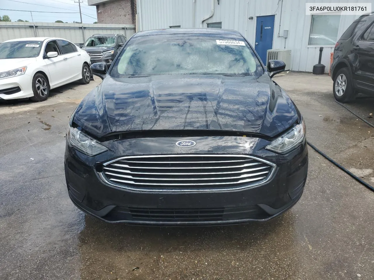 2019 Ford Fusion Se VIN: 3FA6P0LU0KR181761 Lot: 57060634