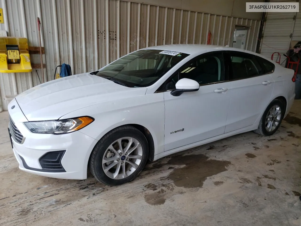 3FA6P0LU1KR262719 2019 Ford Fusion Se