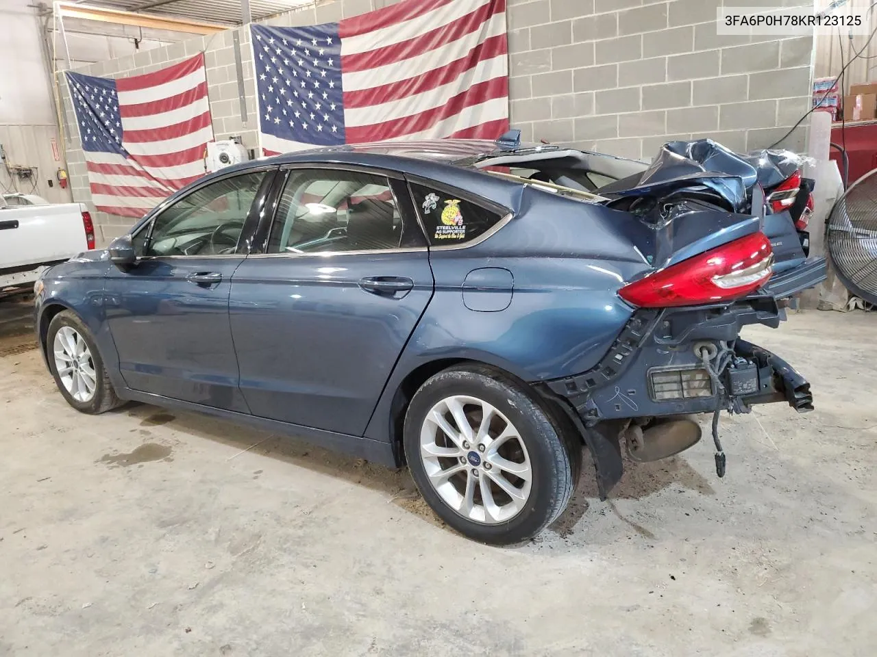 3FA6P0H78KR123125 2019 Ford Fusion Se