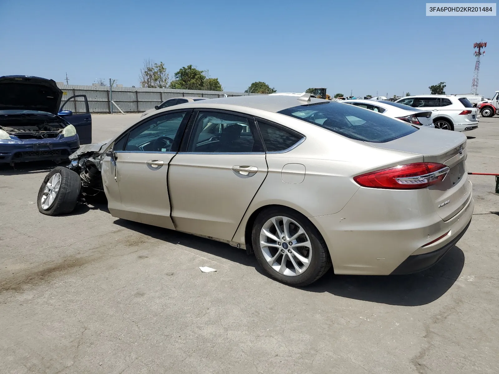 3FA6P0HD2KR201484 2019 Ford Fusion Se