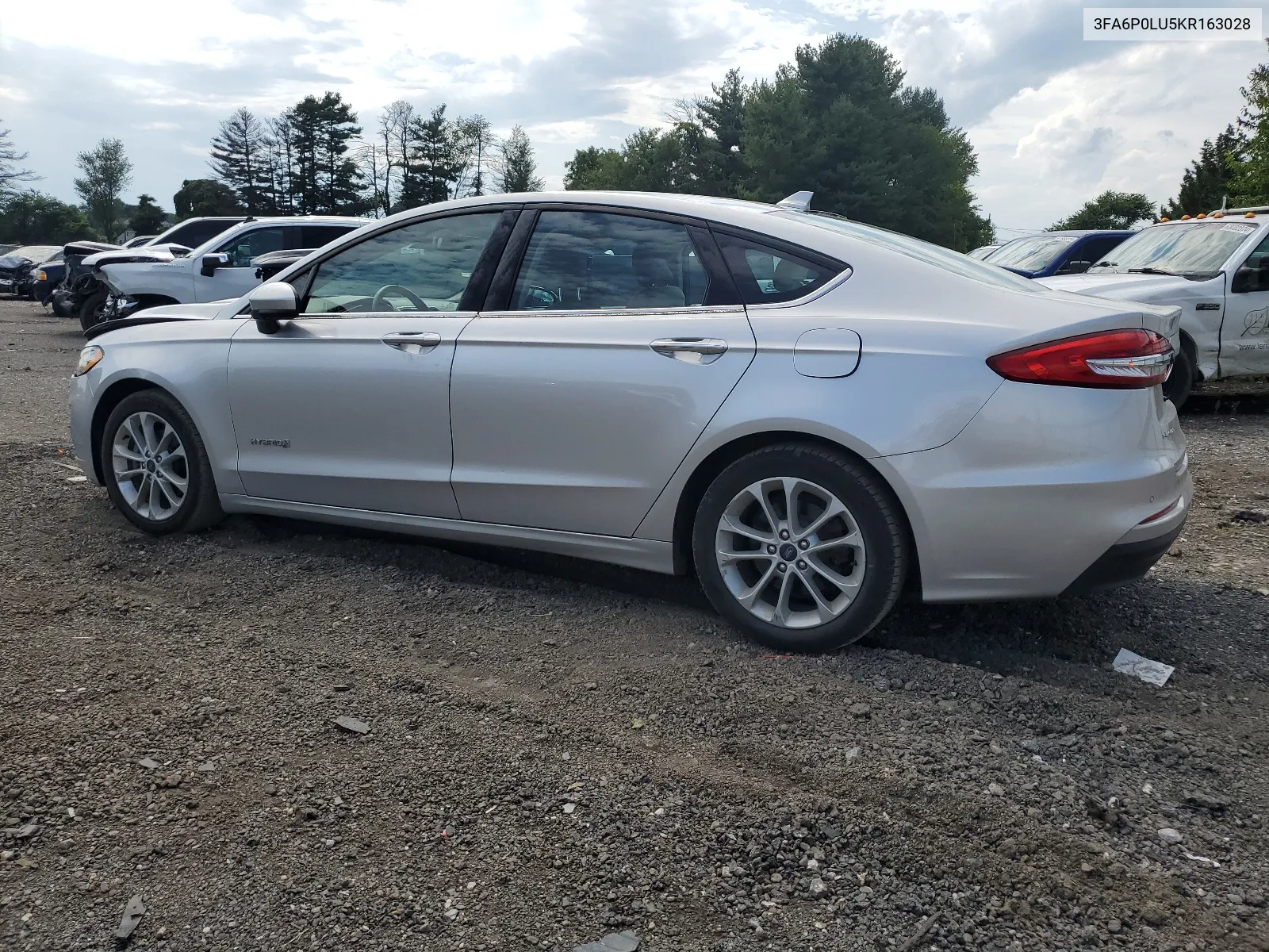 2019 Ford Fusion Se VIN: 3FA6P0LU5KR163028 Lot: 63354574