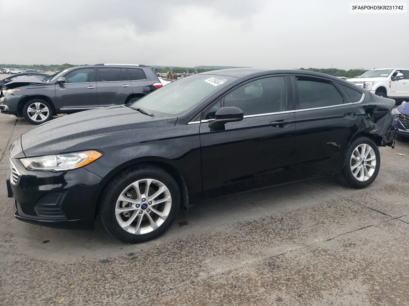 3FA6P0HD5KR231742 2019 Ford Fusion Se